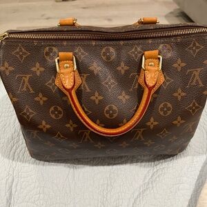 Louis Vuitton Monogram Speedy 30